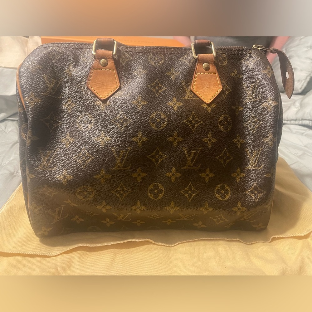 Vintage Monogram Louis Vuitton Speedy 30